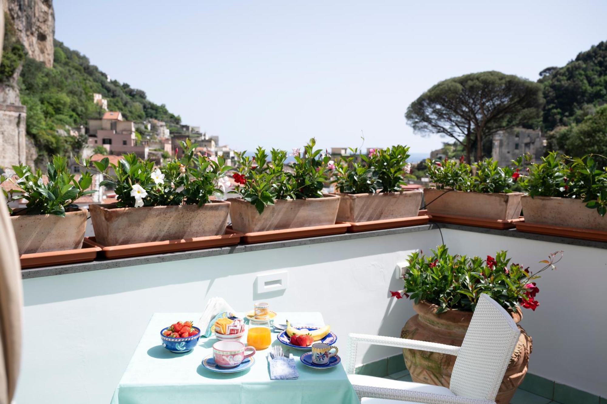 Valle D'Amalfi Suites Eksteriør billede