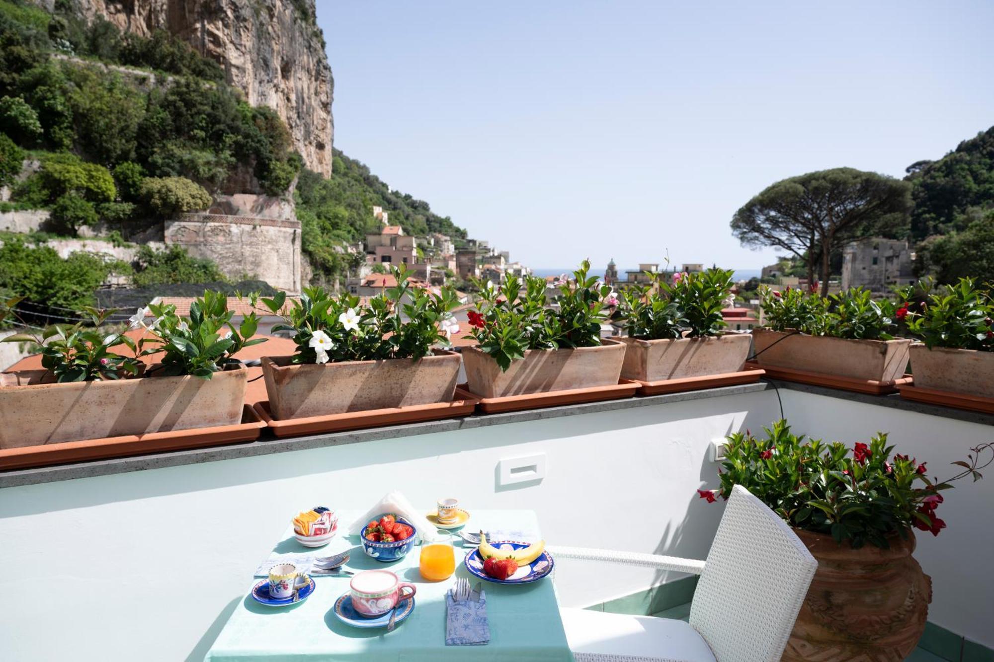 Valle D'Amalfi Suites Eksteriør billede