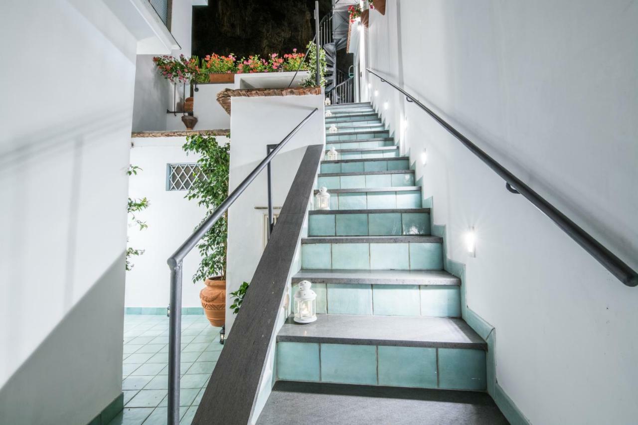 Valle D'Amalfi Suites Eksteriør billede